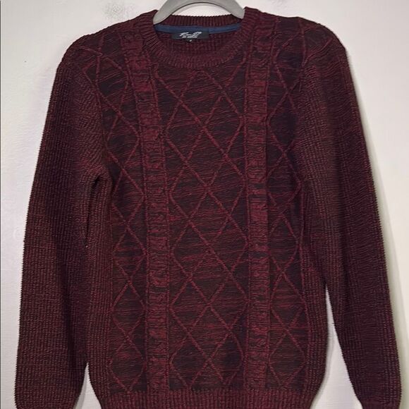 Red Crewneck Sweater with Argyle Pattern - Picture 5 of 6